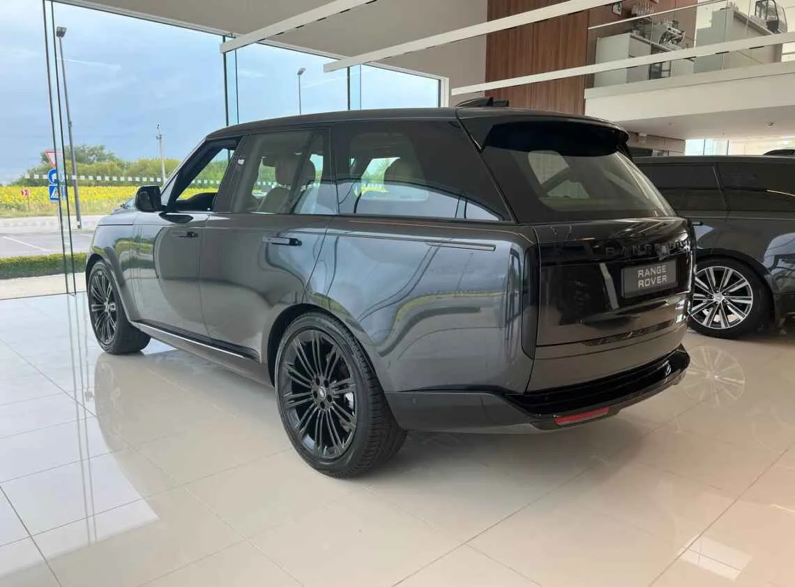 У матері депутата Київради конфіскують Range Rover, придбаний за ₴65 тисяч